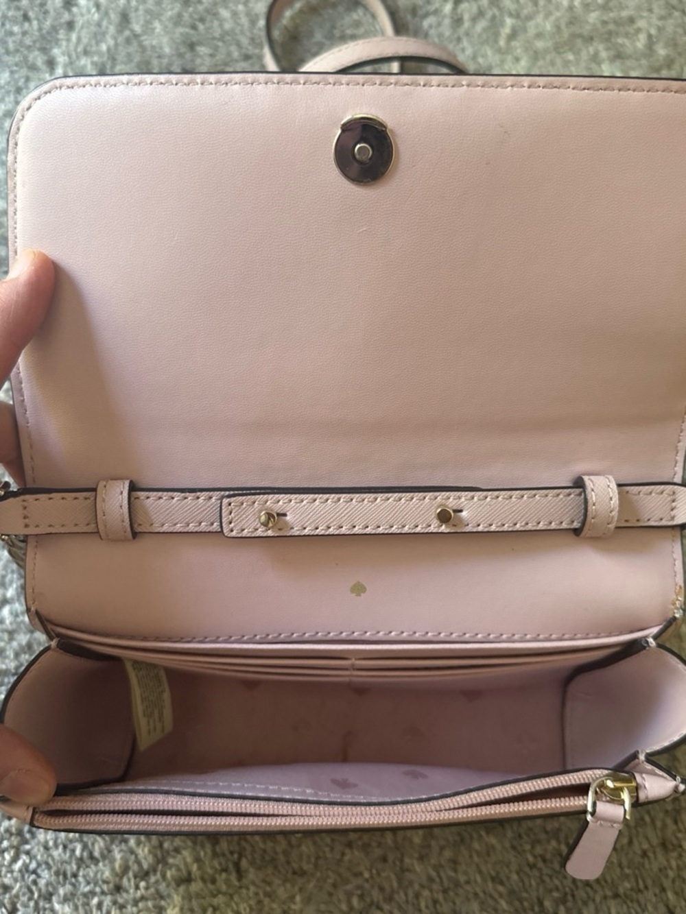 Kate Spade New York Cameron Small Flap Crossbody Bag pale pink - Picture 4 of 4